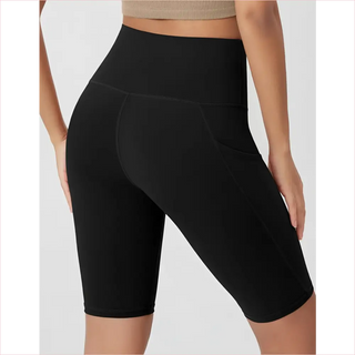 Pocket shorts neri con leggings vita alta seamless e tasca