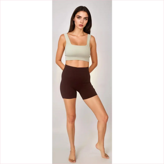 Ribbed shorts marroni biker con vita elastica e tessuto liscio super confortevoli