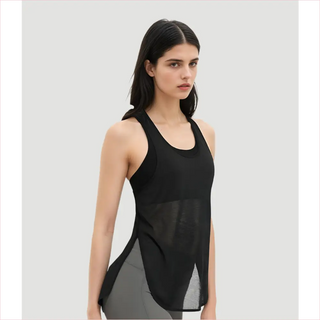Canotta tank vest nera a rete con orlo asimmetrico e pannello sheer